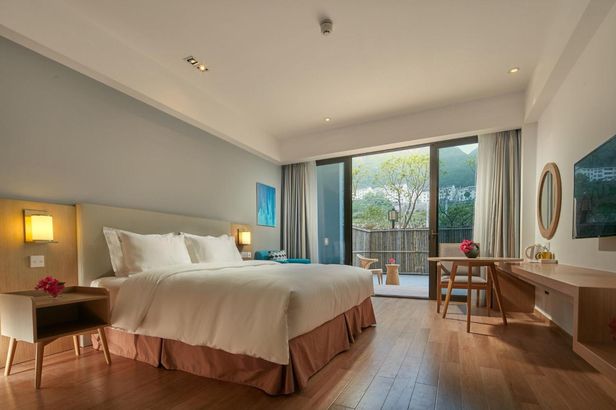 Holiday Inn Express Zhejiang Qianxia Lake By Ihg Qingtian Zewnętrze zdjęcie